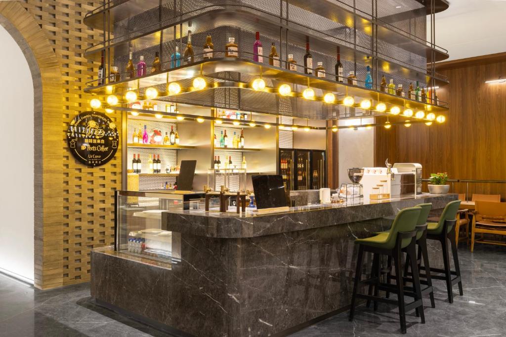Bar/lounge
