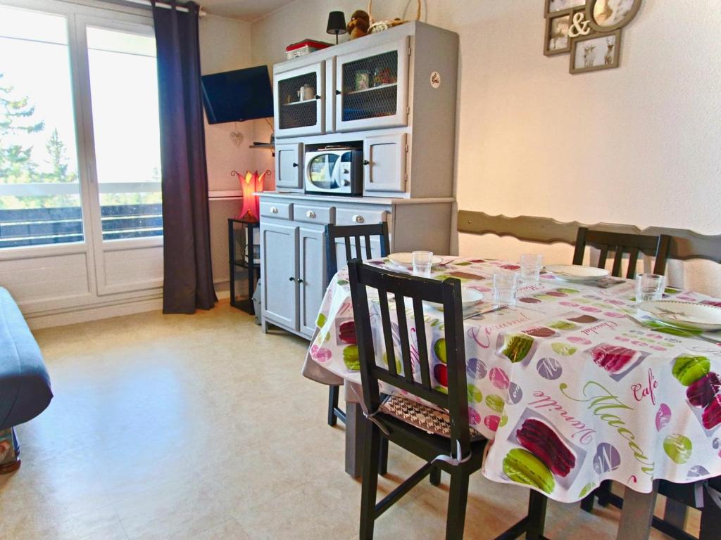 Studio cabine bien équipé proche pistes à Chamrousse - FR-1-340-37 - 3