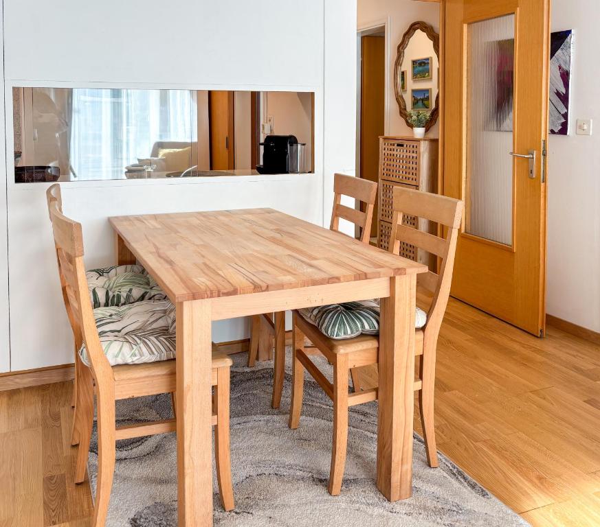 Große Wohnung mitten in St. Moritz am See - 5