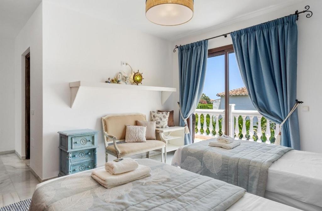 Unique Villa Calahonda - 5