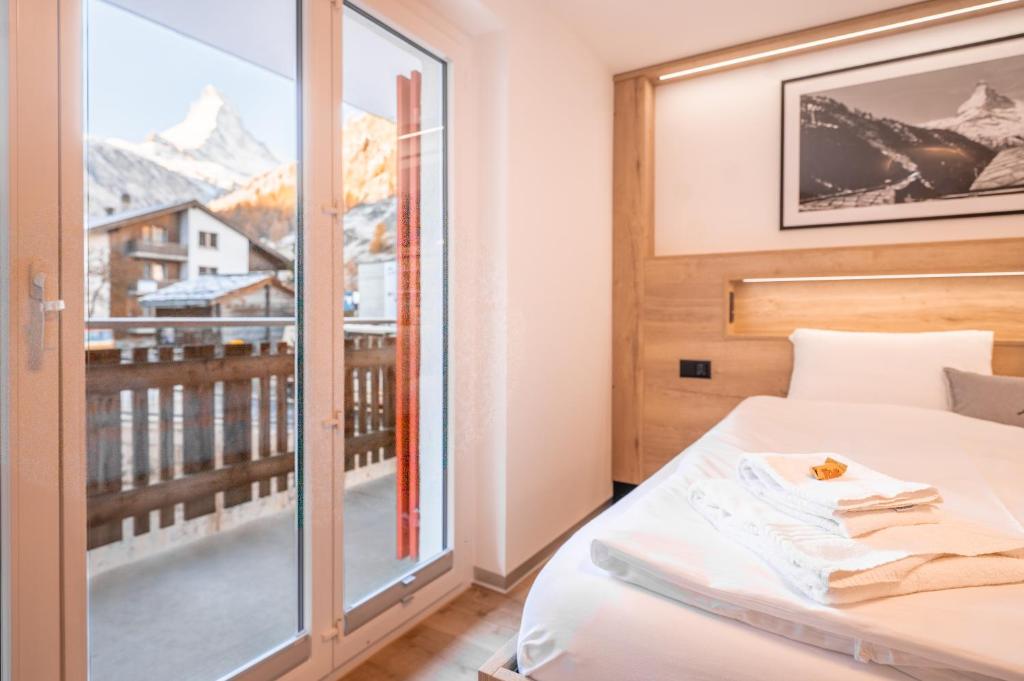 Studio Enzian - Matterhorn Sicht bei der Bergbahn Inspiringplaceszermatt - 5