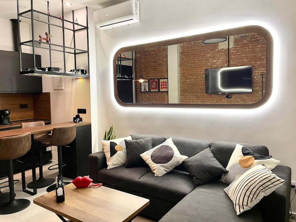 Madrid Rio 8 People 3 Bedrooms 3 Bathrooms 2 Patios Parking - 1