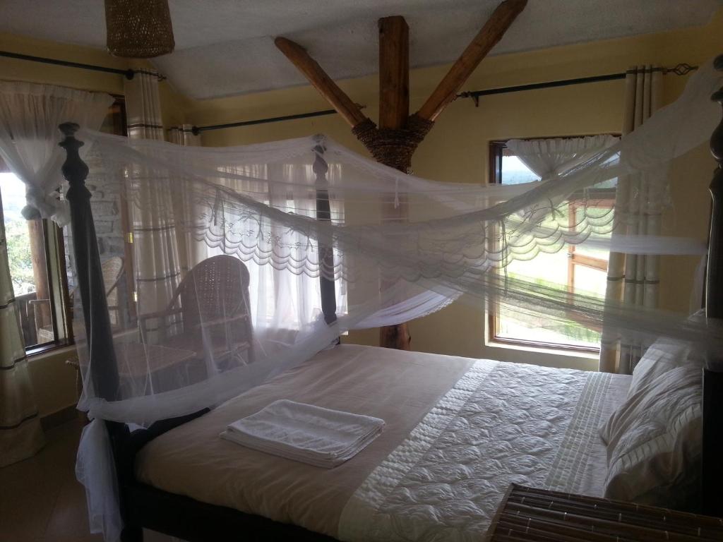 Kyaninga Royal Cottage photo