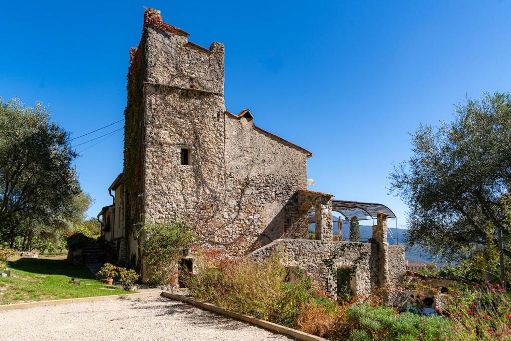 Maison XVII - Authenticité et luxe contemporain - 5