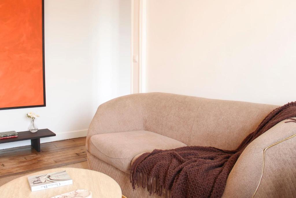 Bright Apartment at the Gates of Paris - 4