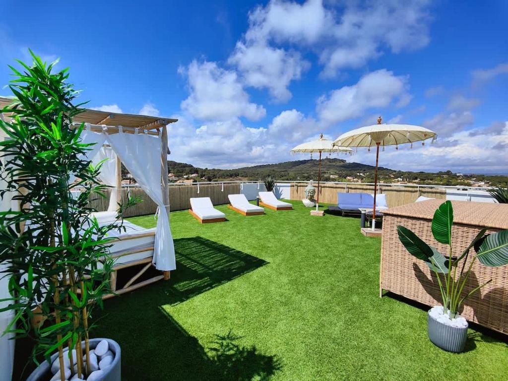 L'horizon T4 vue mer rooftop balcon garages - 1