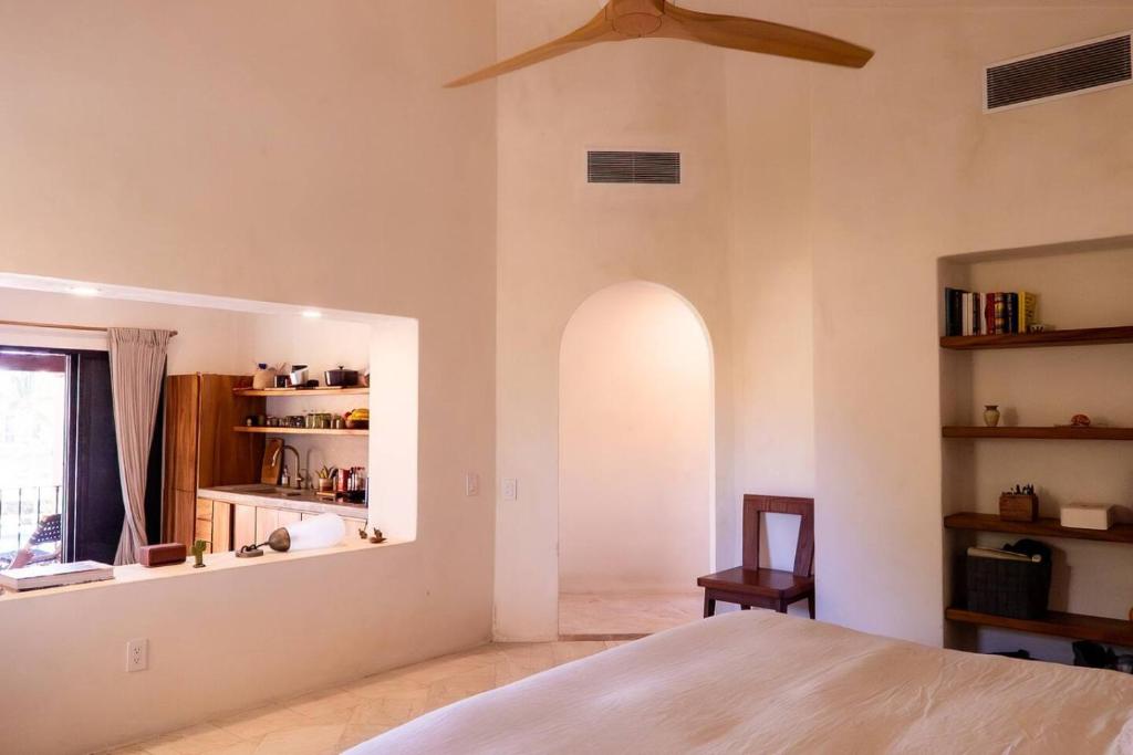 Chic Oceanfront Escape near Surf - 3