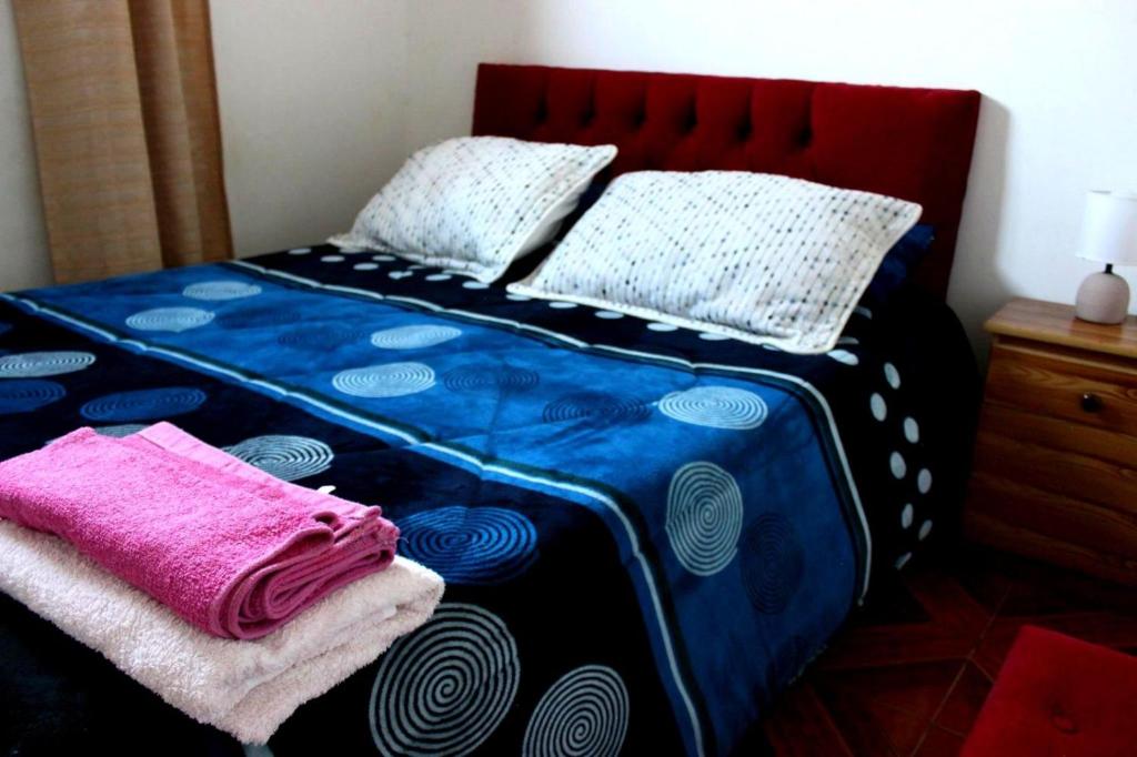 Habitaciones a 7 Minutos del Movistar a pie, San Ignacio 1230 con Baño - 1
