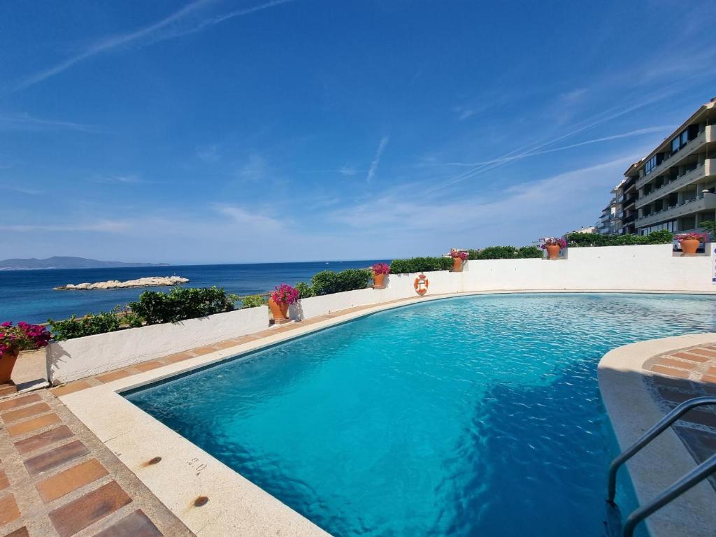 Apartamento acogedor con terraza, céntrico, cerca de la playa - HISP-236-64 - 3