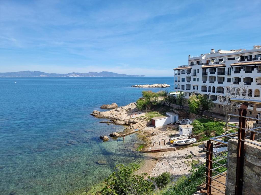 Apartamento acogedor con terraza, céntrico, cerca de la playa - HISP-236-64 - 4
