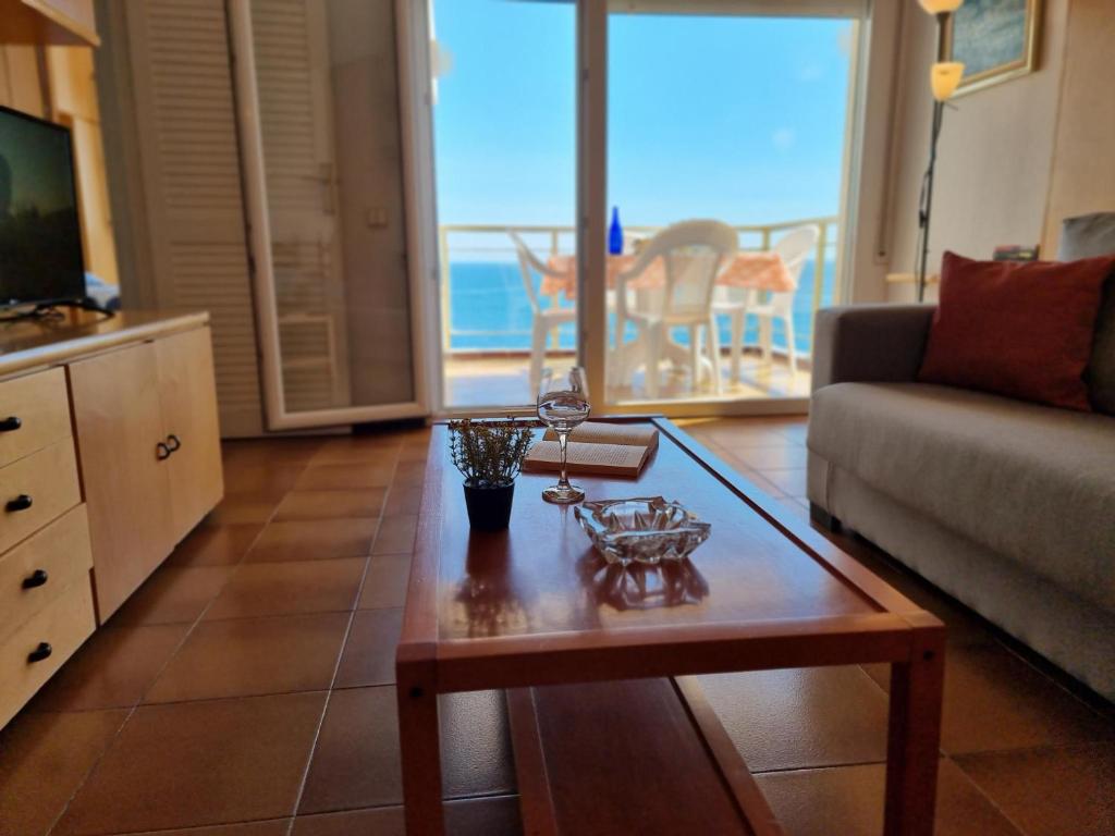 Apartamento acogedor con terraza y piscina en L'Escala - HISP-236-120 - 2