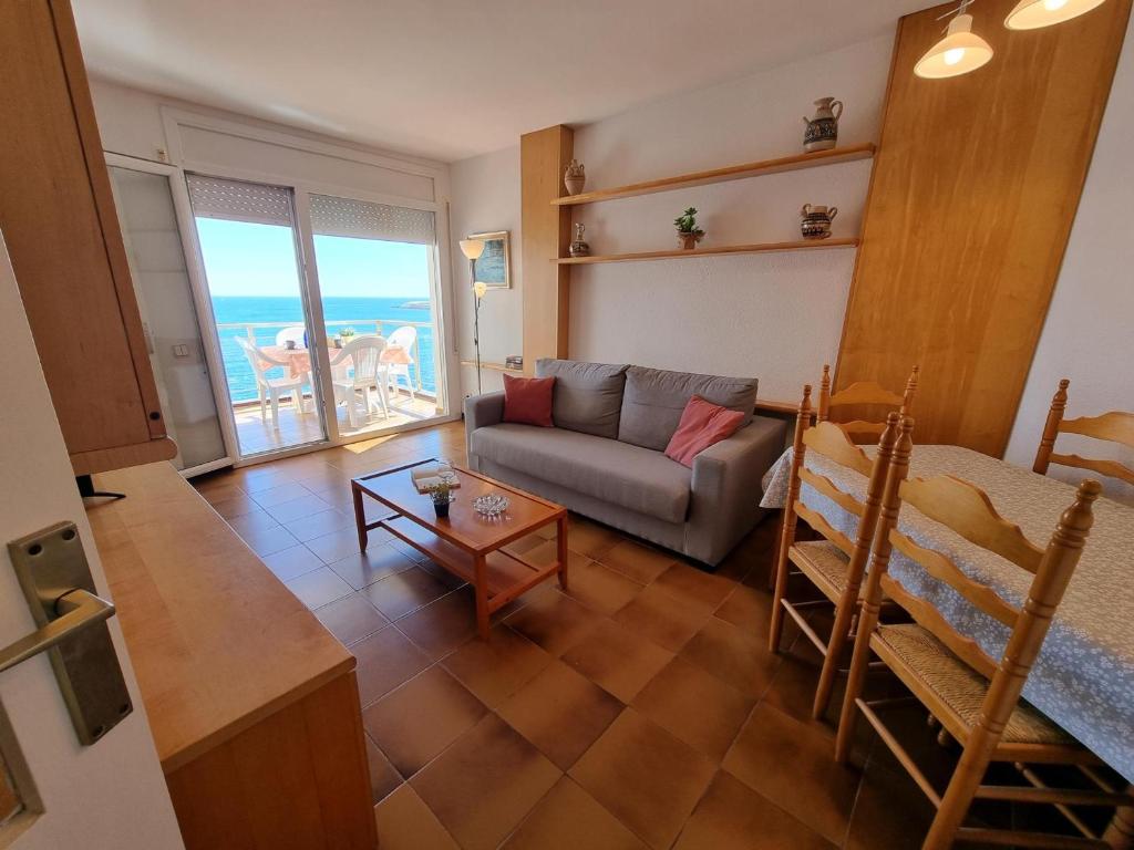 Apartamento acogedor con terraza y piscina en L'Escala - HISP-236-120 - 3