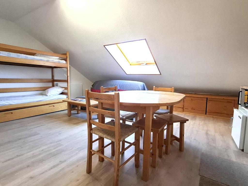 Studio cabine rénové près des pistes, 4 pers. - FR-1-592-88 - 4
