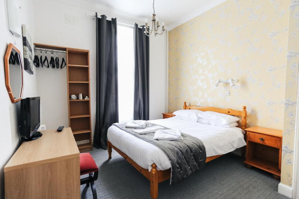 Nethway Hotel photo