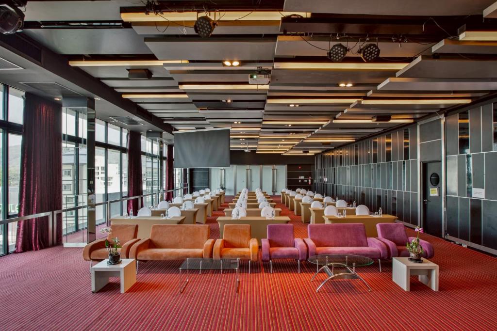 Meeting room / ballrooms