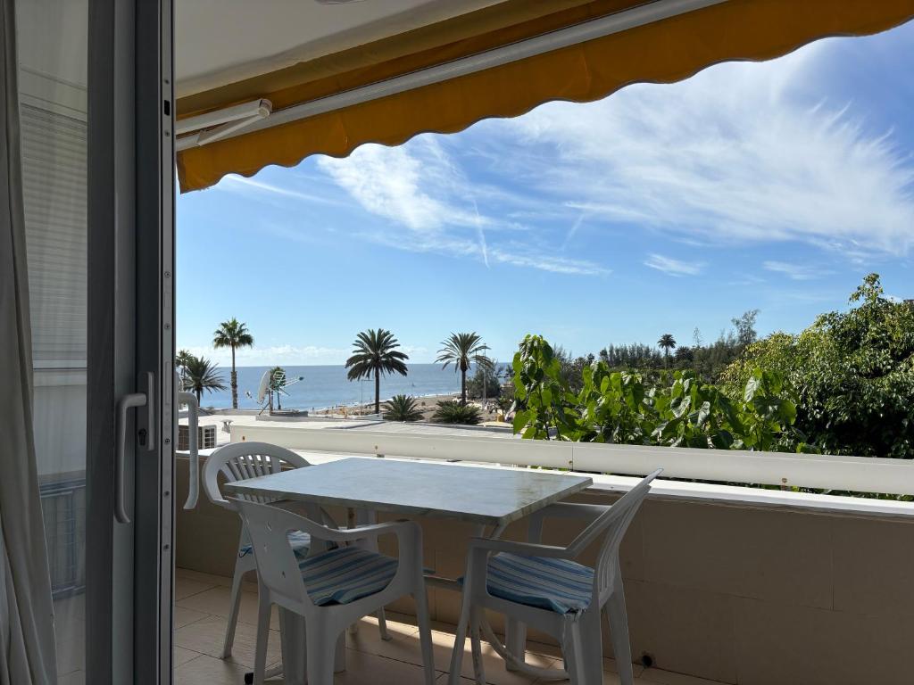 Holiday apartment with direct sea promenade access - 1