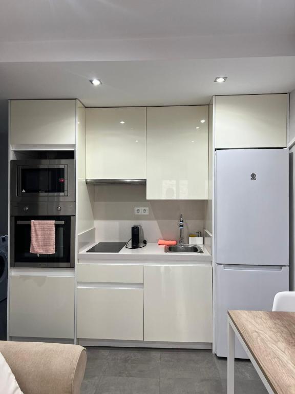 Modern apartment in Part Alta - 3
