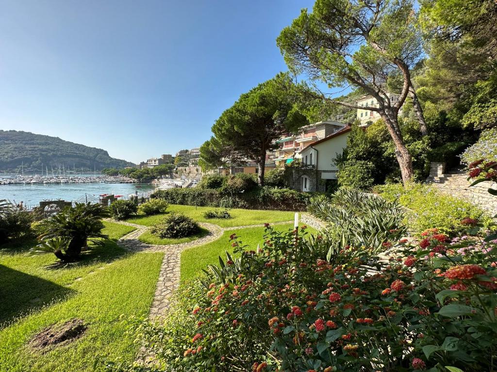 Villa Doria 16 Pax by VILLASRETREATS - 4