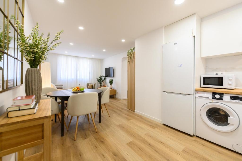 Apartamento de 3 dormitorios GCO69BD - 2