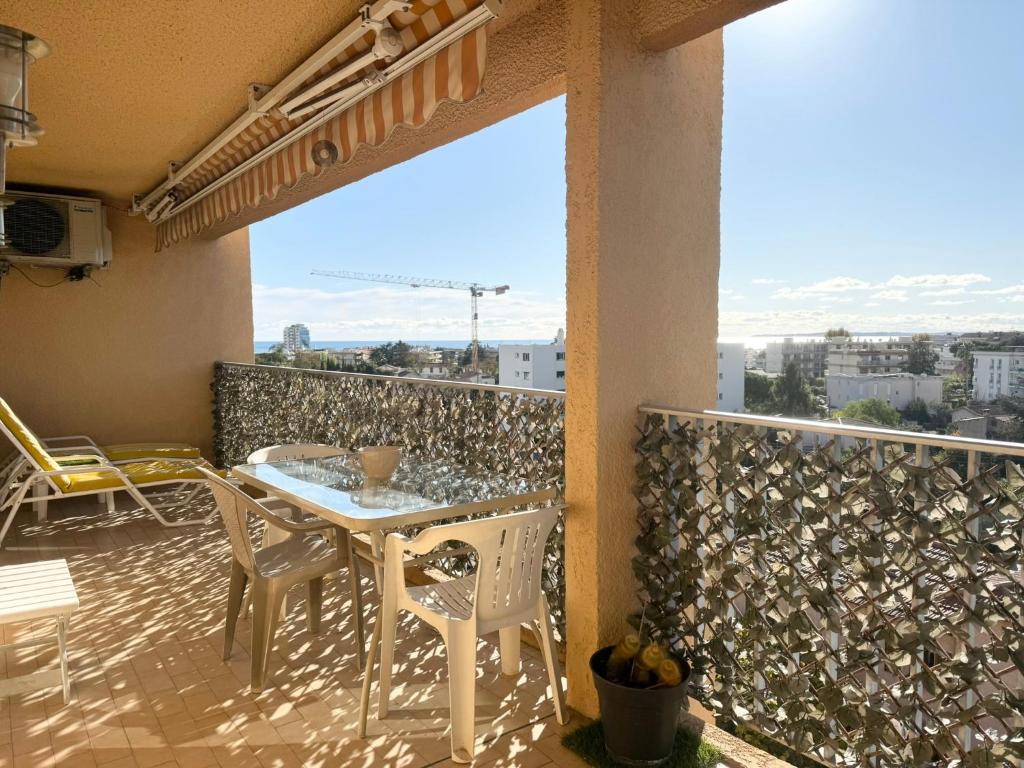 2 pièces cosy avec grande terrasse & piscine - 3