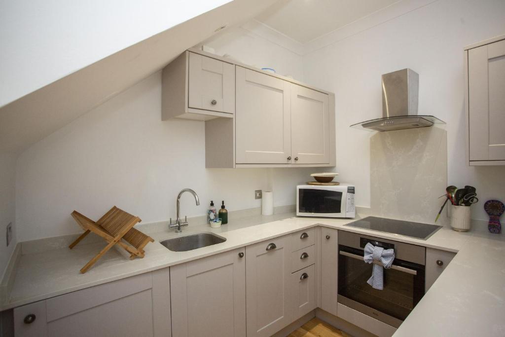 Georgian Garden Apartment, Central Bath photo 7