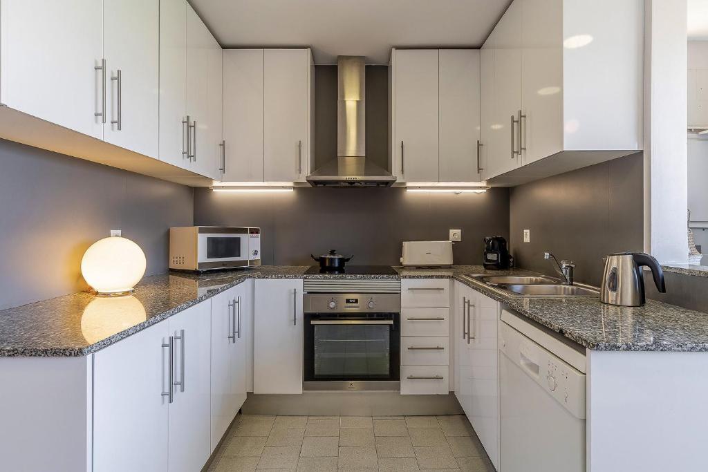 1769 - AB Olympic Village III Penthouse - 5