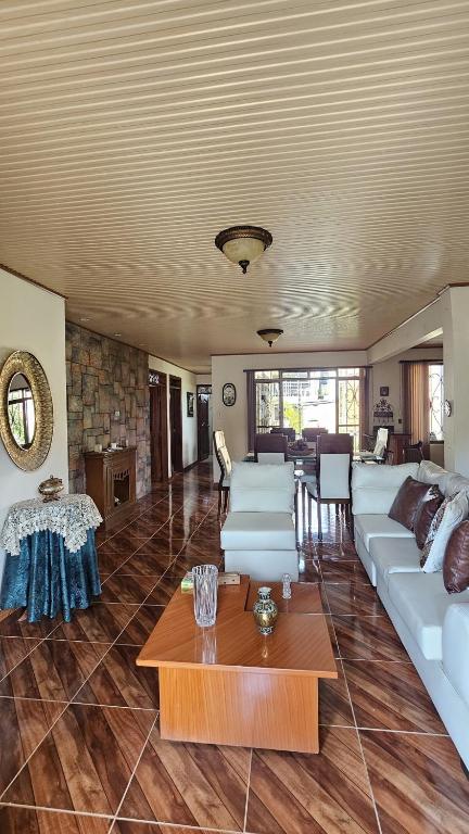 Casa campestre cerca de termales con WiFi y parqueadero - 2