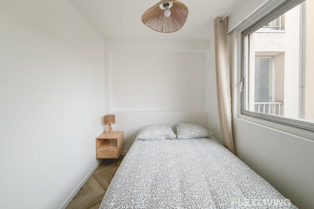 Room in spacious T7 in Paris 20 - 4