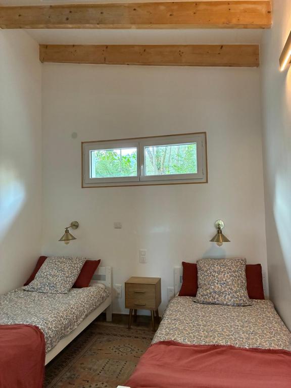 Petite maison avec terrasse. - 4