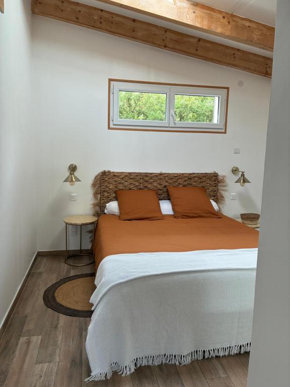 Petite maison avec terrasse. - 3