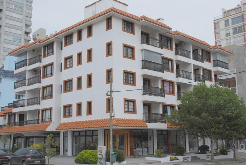 Beautiful apartment on the peninsula with a terrace and view - 2