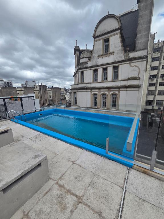 Estudio luminoso y moderno - 2