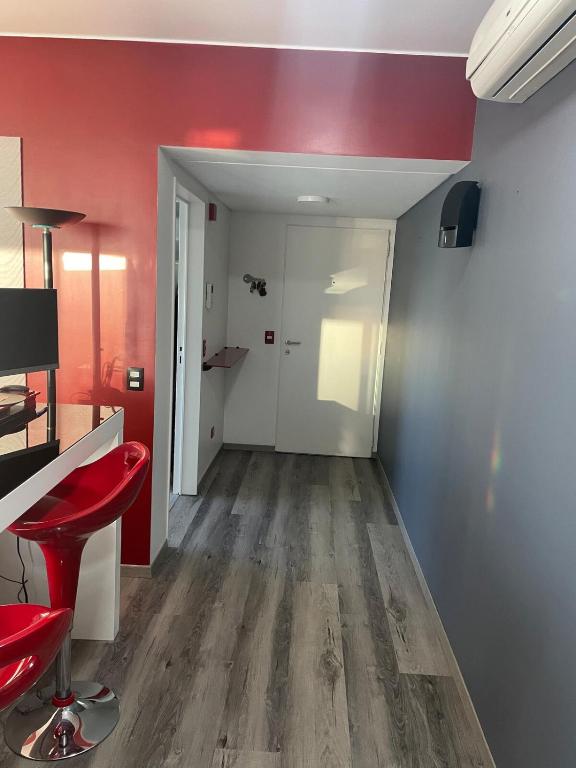 Apartment overlooking the Rio, Full amenities - 3