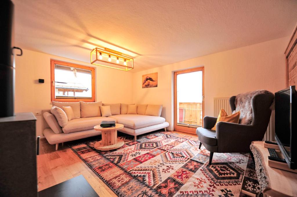 Summit Residence - 3