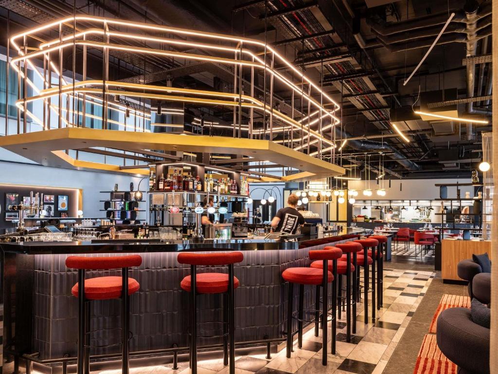 Bar/lounge