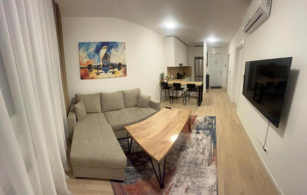 Nearport Apartment - 1