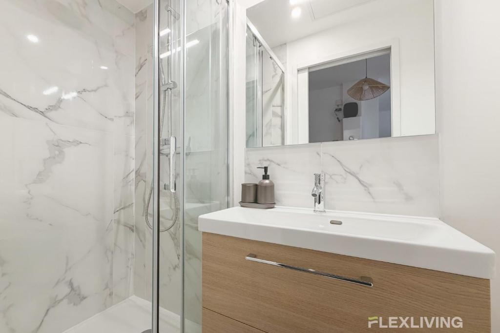chambre cosy dans spacieux T7 - 4