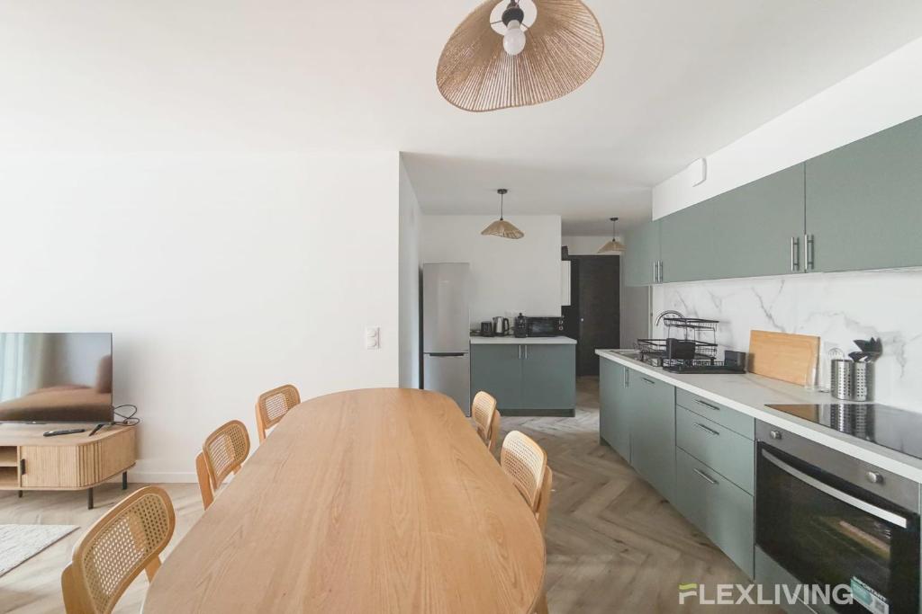 chambre moderne dans spacieux T7 - 2