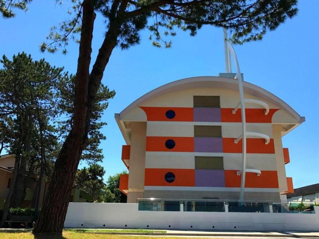 Have fun in our modern residence - 1