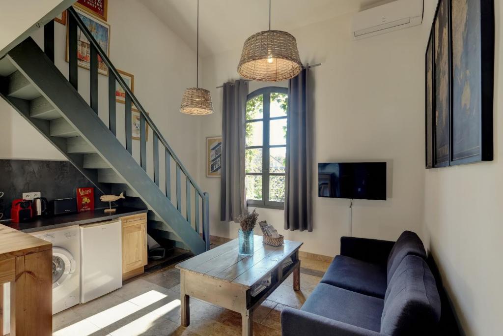 Cozy mezzanine dans bel immeuble HP Les Oliviers-4 - 2