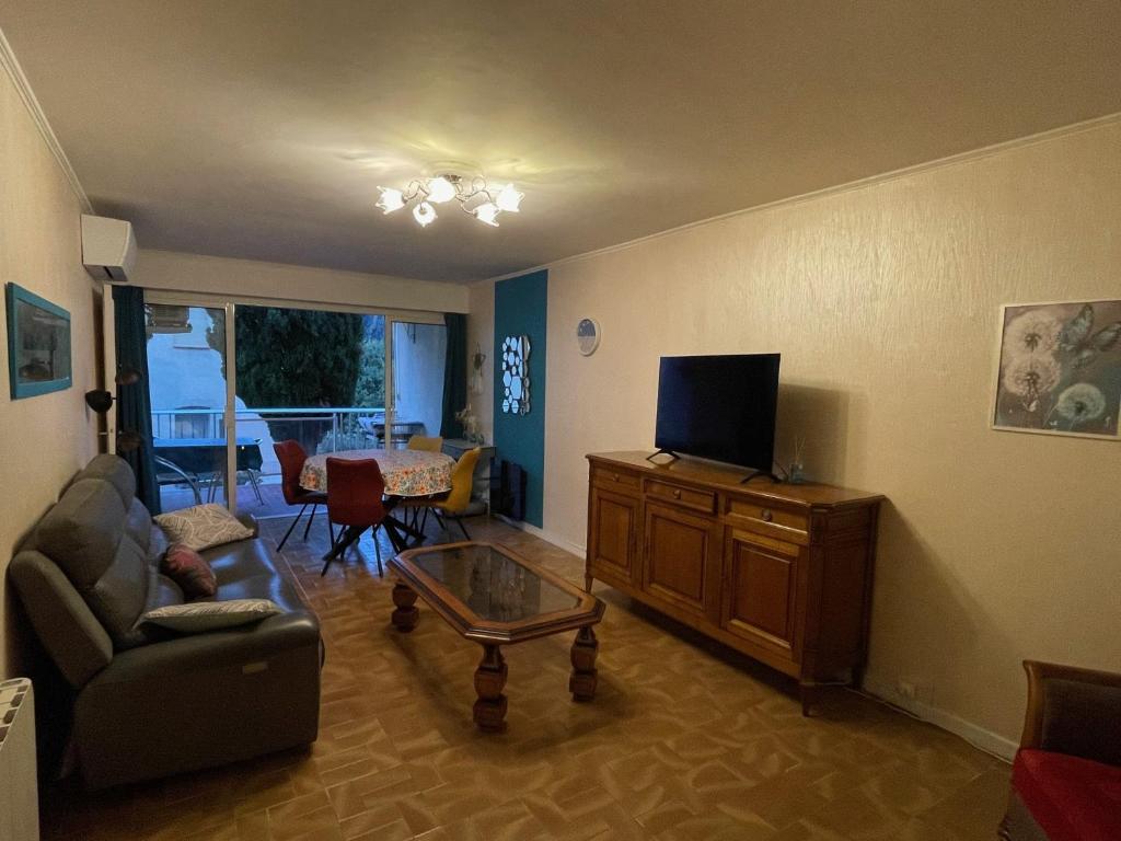 La Sardane - Appartement T3 - rdc - 1