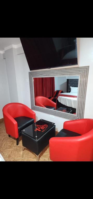 Hostal Paris 3 Visita Lima con excelente ubicación, wifi gratis y vistas en - 3