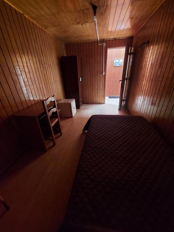 Habitación individual para hombres - - 2
