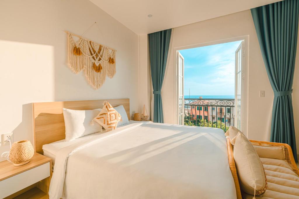 Rosy Hotel Phu Quoc Sunset Town