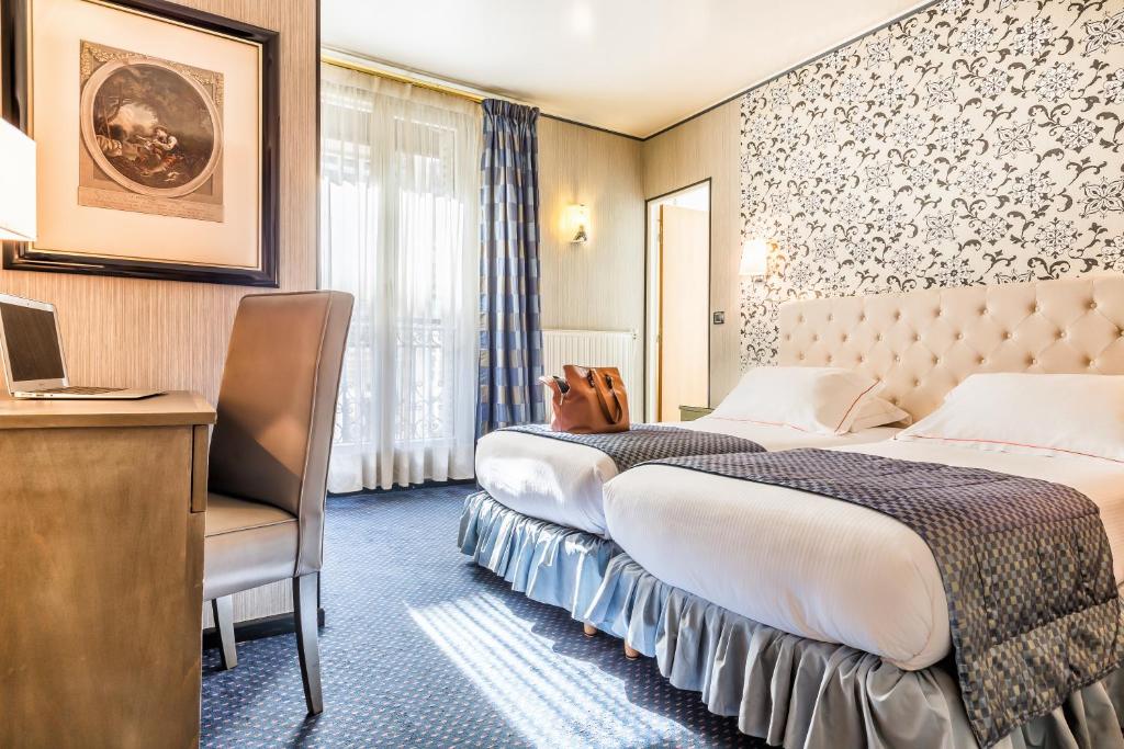 Le Regence Hotel photo