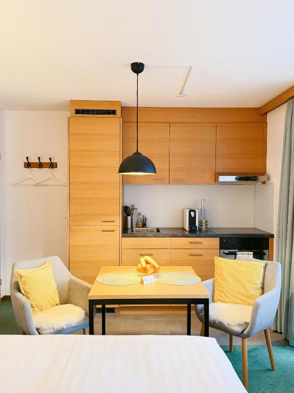 Chalet Achat by Zermatt Premium Apartments - 1