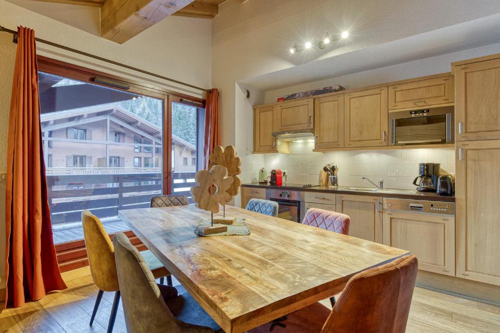 Appartement LE BUET skis aux pieds, piscine & Spa - 5