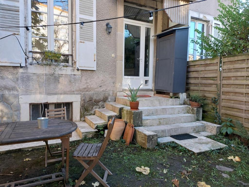 Joli T3 avec jardin - 4