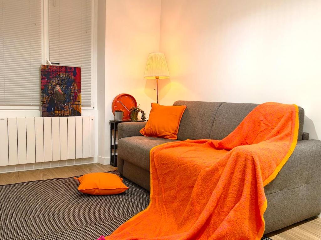 Cozy Latin Quarter Stay near the Seine & Metro & For 4 N6-10 - 1