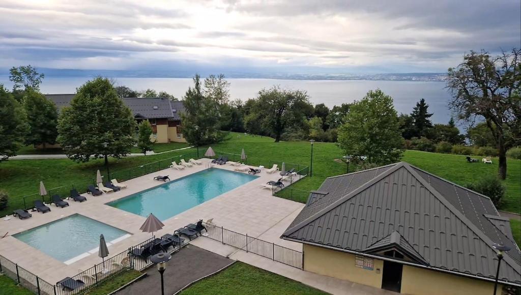 2-room apartment with breathtaking views of Lake Geneva - 1